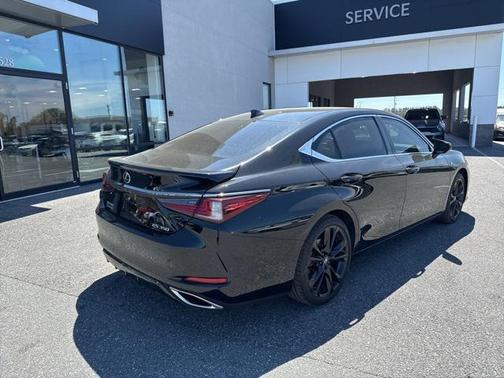 2022 Lexus ES 350 F Sport