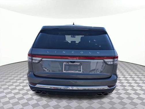 2024 Lincoln Aviator Premiere