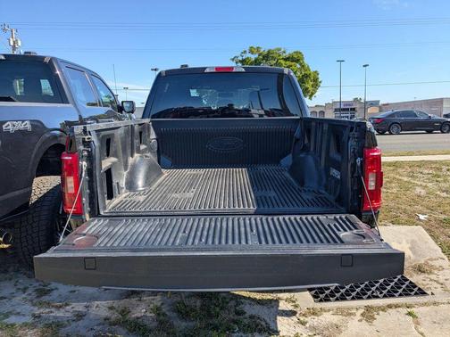 Agate Black Metallic 2023 Ford F-150 XLT