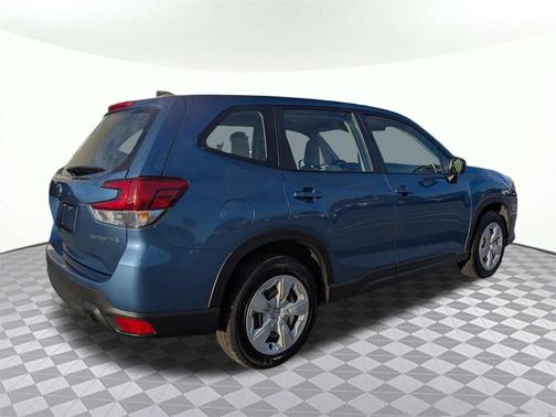 2024 Subaru Forester Base