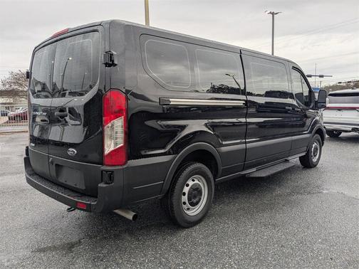 2025 Ford Transit-350 XL