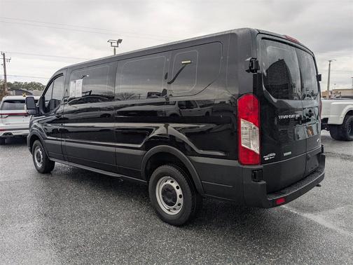 2025 Ford Transit-350 XL