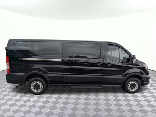 2025 Ford Transit-350 XL