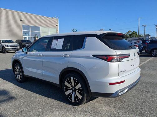 2025 Mitsubishi Outlander SE 2.5 S-AWC
