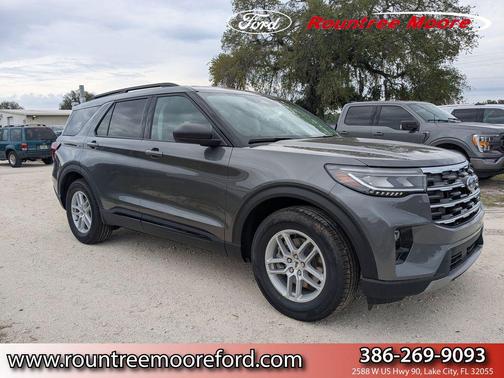 Carbonized Gray Metallic 2026 Ford Explorer Active w/200A Pkg