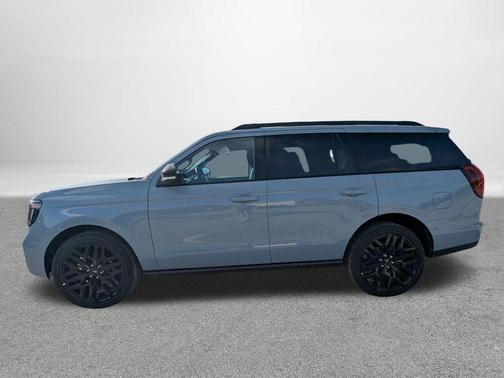 Glacier Gray Metallic Tri-Coat 2026 Ford Expedition Platinum