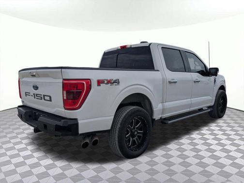 Oxford White 2021 Ford F-150 XLT