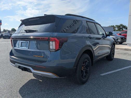 Vapor Blue Metallic 2026 Ford Explorer Tremor