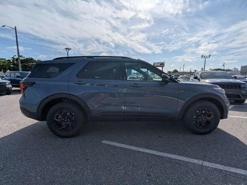 Vapor Blue Metallic 2026 Ford Explorer Tremor