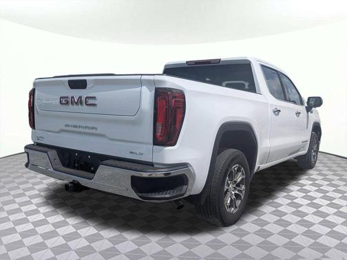 Summit White 2025 GMC Sierra 1500 SLT