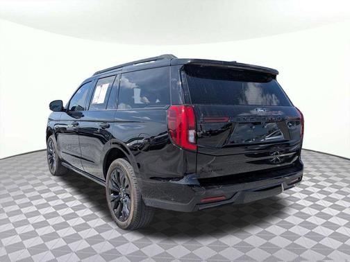 Agate Black Metallic 2025 Ford Expedition Platinum