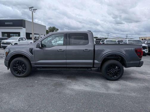 Carbonized Gray Metallic 2026 Ford F-150 Lariat