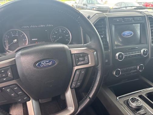 2021 Ford Expedition XLT
