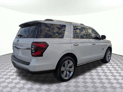 2024 Ford Expedition King Ranch