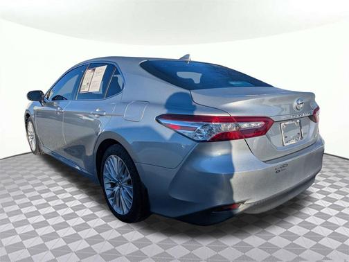 2020 Toyota Camry XLE