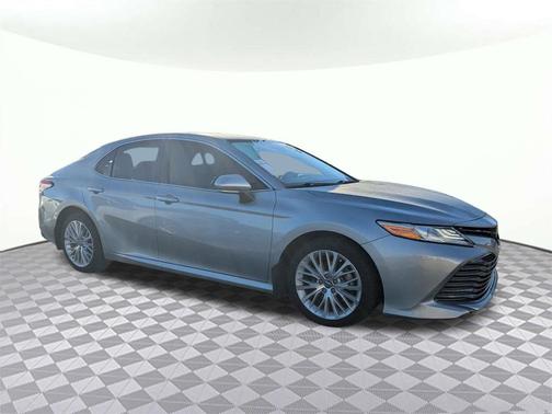 2020 Toyota Camry XLE