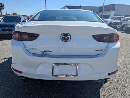 2022 Mazda Mazda3 FWD w/Premium Package