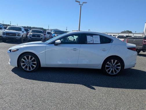 2022 Mazda Mazda3 FWD w/Premium Package