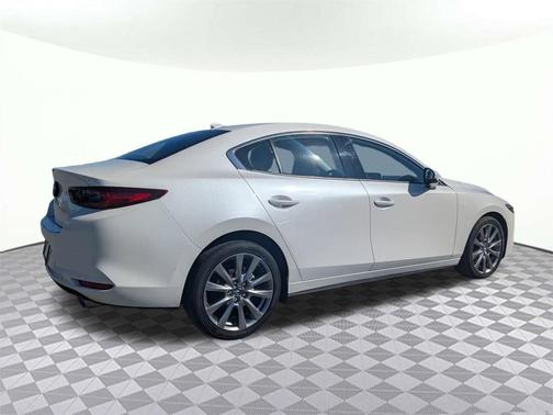 2022 Mazda Mazda3 FWD w/Premium Package