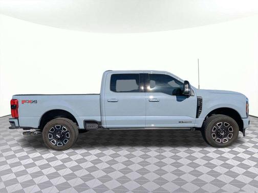 Glacier Gray Metallic Tri-Coat 2026 Ford F-250 Platinum