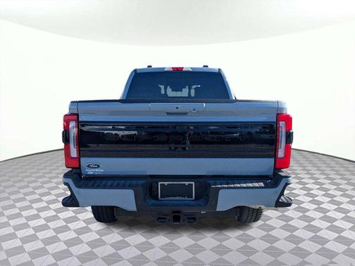 Glacier Gray Metallic Tri-Coat 2026 Ford F-250 Platinum