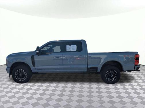 Glacier Gray Metallic Tri-Coat 2026 Ford F-250 Platinum
