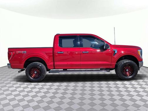 Rapid Red Metallic Tinted Clearcoat 2022 Ford F-150 XLT