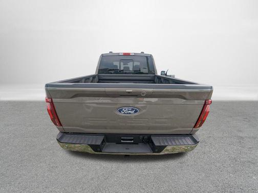 Marsh Gray 2026 Ford F-150 Lariat