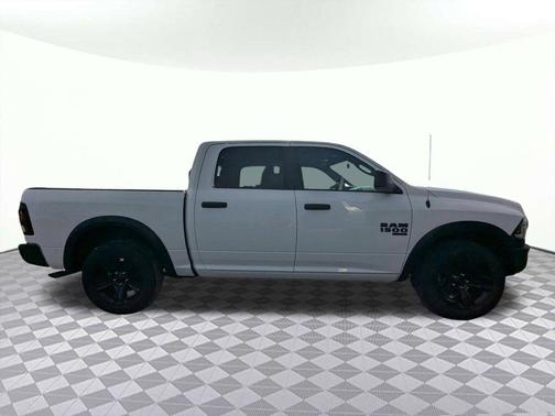 Bright White Clearcoat 2024 RAM 1500 Classic Warlock Crew Cab 4x2 5'7' Box
