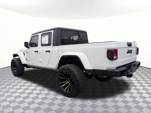 2022 Jeep Gladiator Willys 4x4