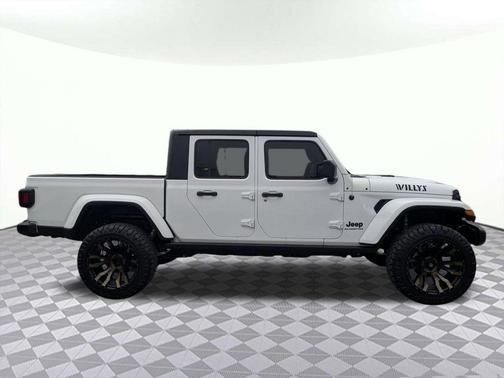 2022 Jeep Gladiator Willys 4x4
