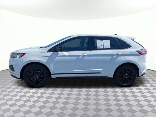 2023 Ford Edge SE