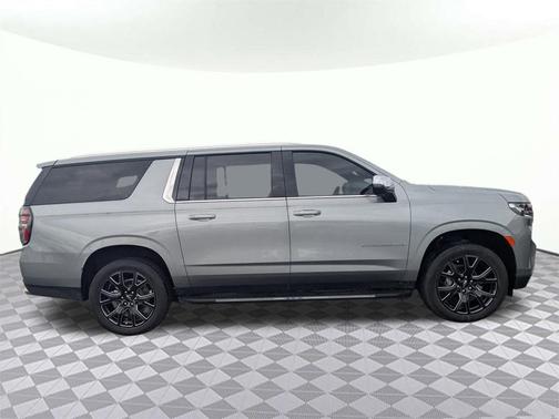 2024 Chevrolet Suburban Premier