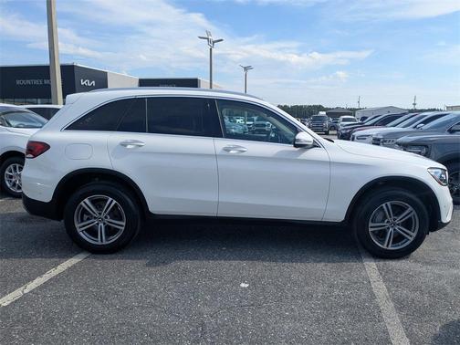 2022 Mercedes-Benz GLC 300 Base