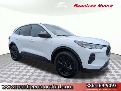 Black Metallic 2025 Ford Escape ST-Line