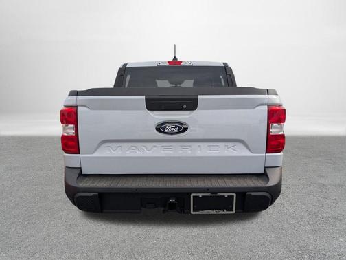 Space White Metallic 2026 Ford Maverick XLT