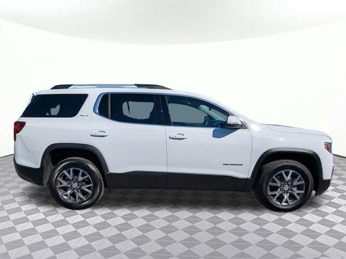 2023 GMC Acadia FWD SLT