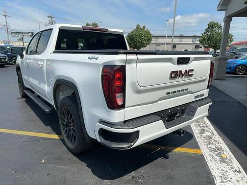 Summit White 2024 GMC Sierra 1500 Elevation