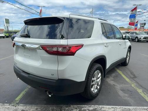 2018 Chevrolet Traverse LT Cloth