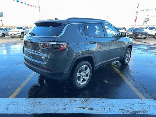 2024 Jeep Compass Latitude