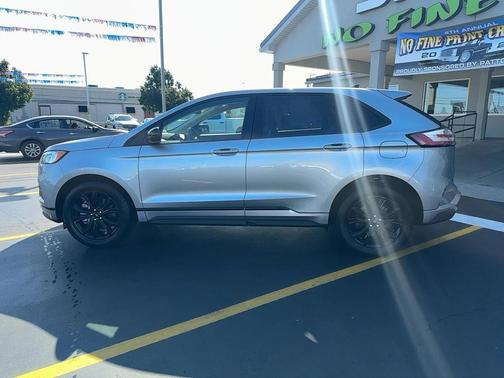 2024 Ford Edge SE