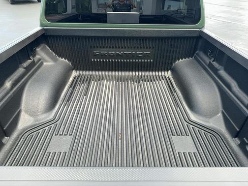 Tactical Green Metallic 2025 Nissan Frontier SV