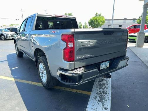 Sterling Gray Metallic 2023 Chevrolet Silverado 1500 LT