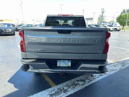 Sterling Gray Metallic 2023 Chevrolet Silverado 1500 LT