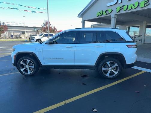 2023 Jeep Grand Cherokee 4xe Base