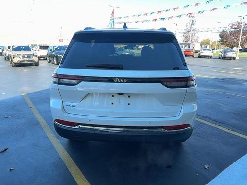 2023 Jeep Grand Cherokee 4xe Base