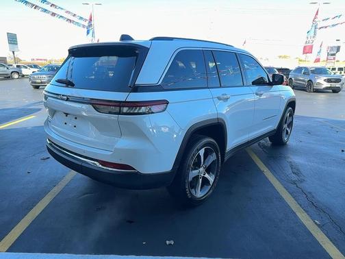 2023 Jeep Grand Cherokee 4xe Base