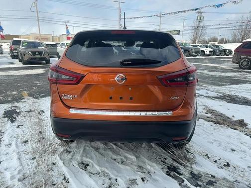2020 Nissan Rogue Sport S