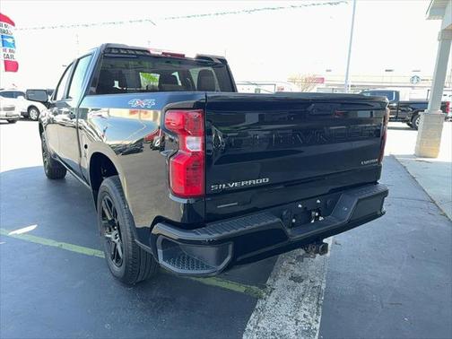 2022 Chevrolet Silverado 1500 Custom