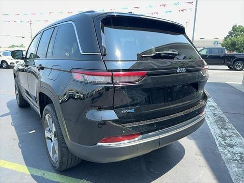 2023 Jeep Grand Cherokee 4xe Base